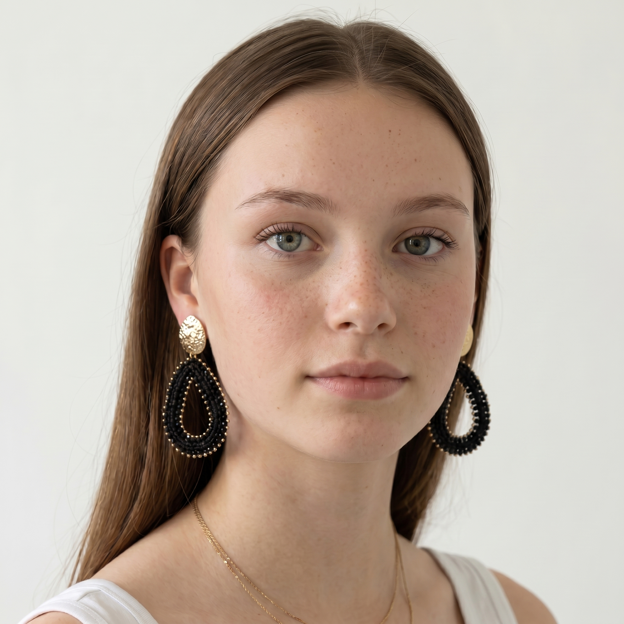 Ella-Perlenohrring